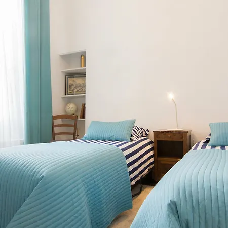 Grand Amiral Apartment Dijon